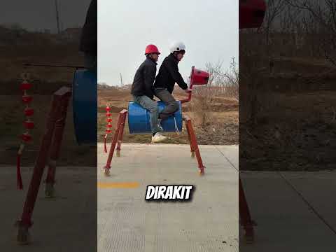 Pria ini ubah barang rongsokan jadi  ranjang berjalan! thumbnail