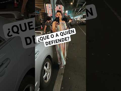 ¿Esta Señora Será la Defensora de QUÉ ....? #shorts thumbnail