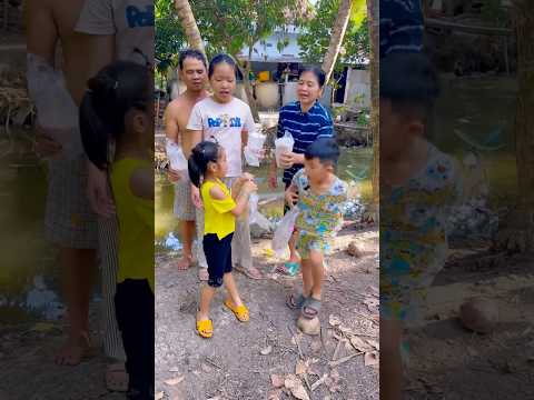 Liu liu Út Kha không có trà sữa/kỳ kỳ tv & Family #shortvideo thumbnail