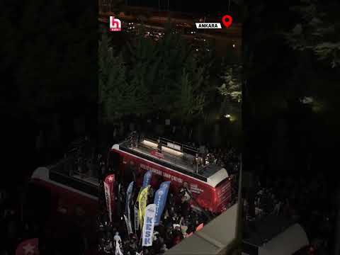 CHP Genel Merkezi önünden gelen her görüntü tarihe geçecek nitelikte! #shorts thumbnail