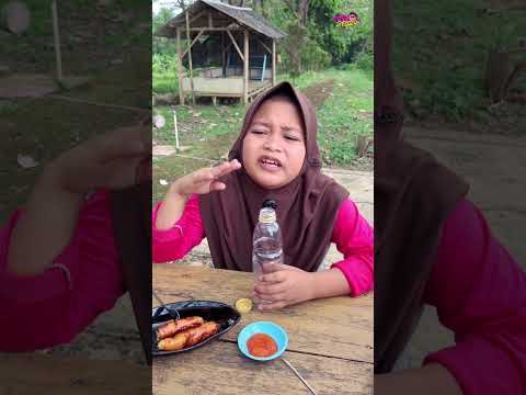 KAYLA KEPEDASAN MINTA MINUMAN TEH KE IBU MIMI☺️😁 #funny #hiburansegar #comedy #shorts #humor thumbnail