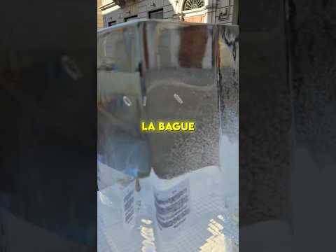💍 Elle réussit à libérer la bague coincée dans la glace thumbnail