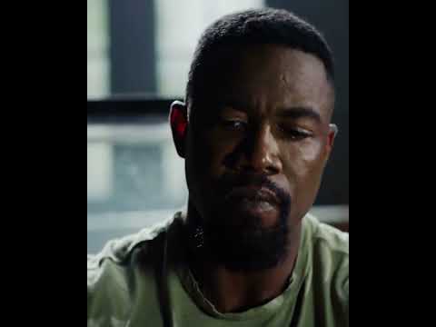 Il a tenté de braquer la MAUVAISE personne ! 👊💥 #Action #MichaelJaiWhite thumbnail
