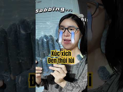 Tui Ăn Xúc Xích Bóng Đêm Đen Tối 🙄 #shorts || Yến Nồi Cơm Điện thumbnail