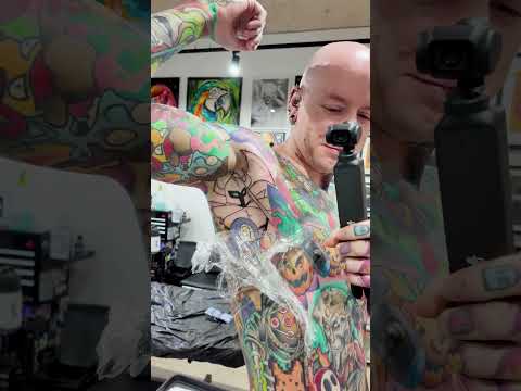 TATTOOING MY ARMPIT WAS NOT FUN! #Tattoo #Tattooing thumbnail