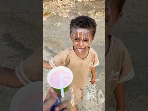 علولي عصب على ايسكريم البنات ??? #shorts thumbnail