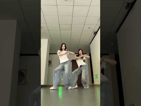 Copines - Aya Nakamura | Dance Trend Copines Tiktok Dance thumbnail
