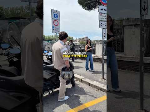 Ale non sei brutto devi solo noleggiarti una vespa? ?351 782 0387 thumbnail