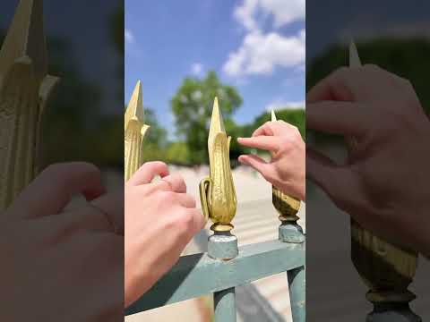 Il Cache Des Œuvres d’Art Dans La Ville thumbnail