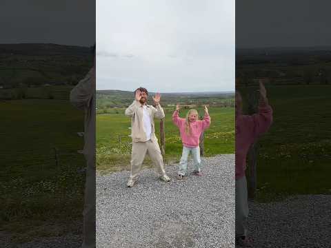 Vind jij OLA OLE OLEE een leuk liedje? thumbnail