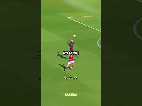 Mi hermano marcó el gol más fácil de su vida 😂 thumbnail
