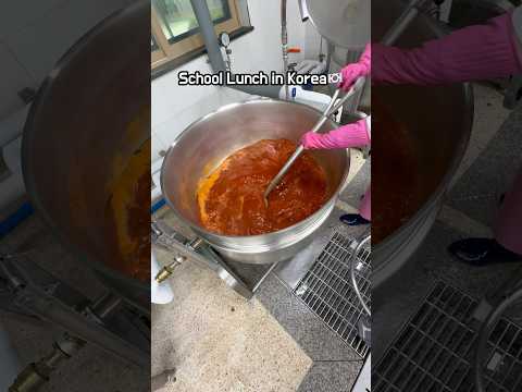 Making Tteokbokki at a Korean High School ??? #korea #southkorea #seoul #koreanfood thumbnail