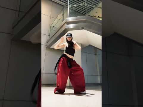 Aya Nakamura - Copines | Dance Trend Copines Tiktok Dance thumbnail