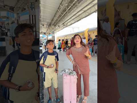 Train के लिए लेट हूआ ?￼ #comedy #youtubeshorts #funny #shorts #golu008 #travel #train thumbnail