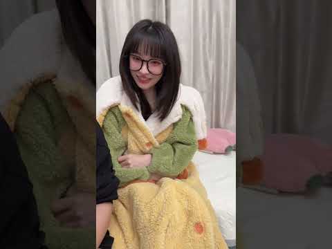 的女友让我赢麻了 #吴予 #做我的猫 #情侣日常 thumbnail