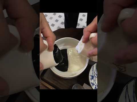 店员说：10秒内没做完就免单。。。 #芝麻糊 #免单挑战 #美食挑战 thumbnail