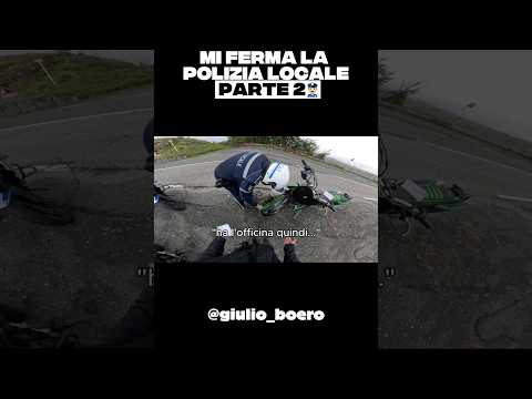 MI FERMA LA POLIZIA LOCALE MA ERO GIÀ FERMO! PARTE 12! #shorts #copsvsbikes #angrypeople thumbnail