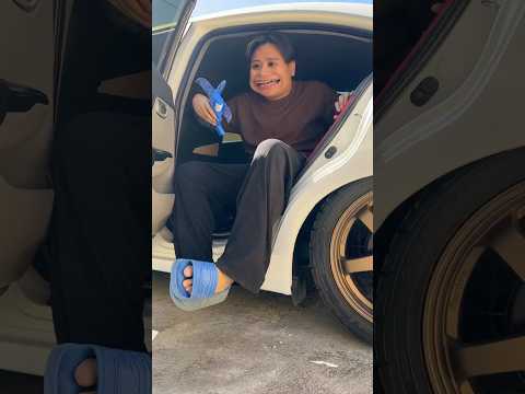 House courtesy in general🩴🚗🤣 #BiboyBecky #BiboyAndBecky #shorts #skits #funny #comedy thumbnail