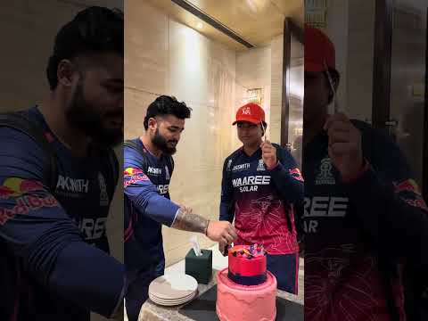 Give Vaibhav his bat and he’ll sleep happy! 💗😂 thumbnail