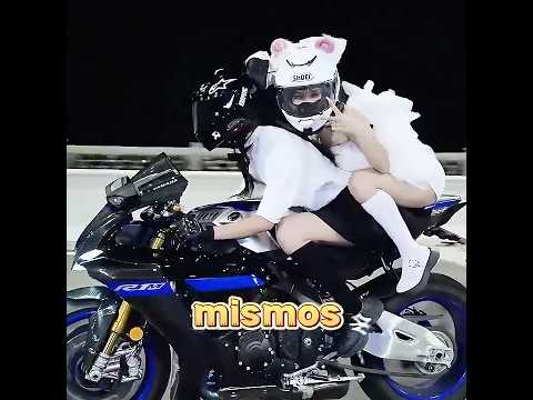 ¡Esta es la mejor motociclista que he conocido!??#shorts #funny #fyp thumbnail