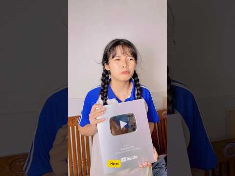 Tiểu Bông bán nút Bạc kiếm tiền cho mẹ ❤️ #shorts thumbnail