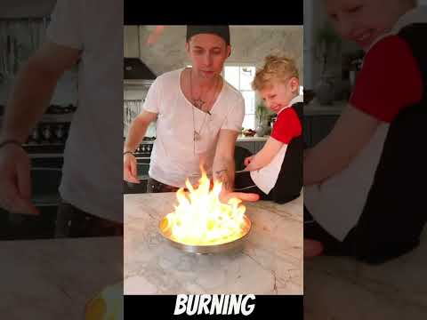 Marshmallow Magic -Julien Magic thumbnail