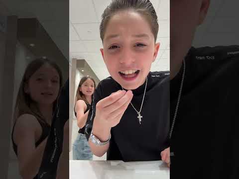 Figliachiara e figliodiego con l’ossessione dell’antistaminico 😂😂 thumbnail