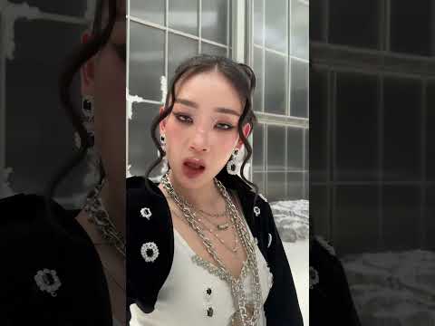 That look, #Fai4EVE eyes ?️? #4EVE_MYCHAINZ #4EVE #XOXOentertainment thumbnail