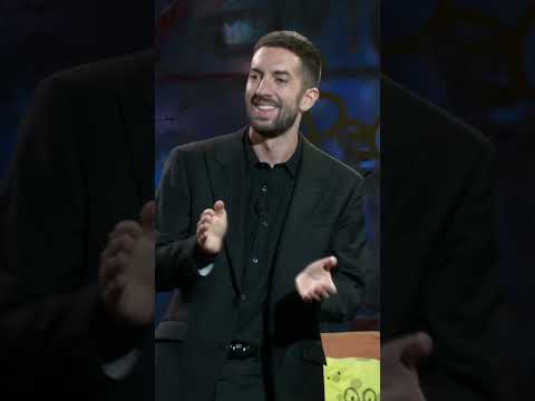 Piden matrimonio durante el preshow #LaResistencia #shorts thumbnail