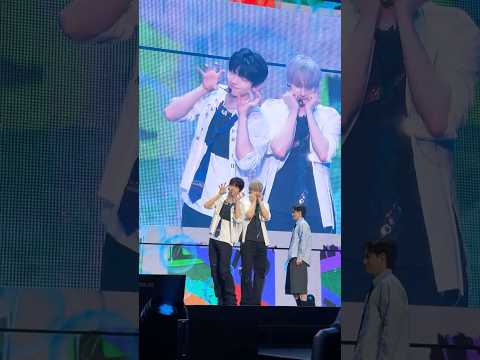 또 물보라를 일으켜 🐬 #TXT #SOOBIN #HUENINGKAI thumbnail