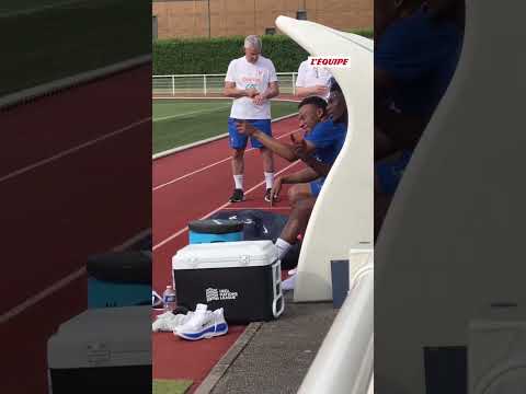 🤣​ Quand Marcus Thuram imite Michael Olise à l'entraînement des Bleus #football #equipedefrance thumbnail