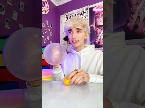 CRAZY “BALLOON” Trick😱😂anyone else confused? (behind the scenes magic trick) thumbnail