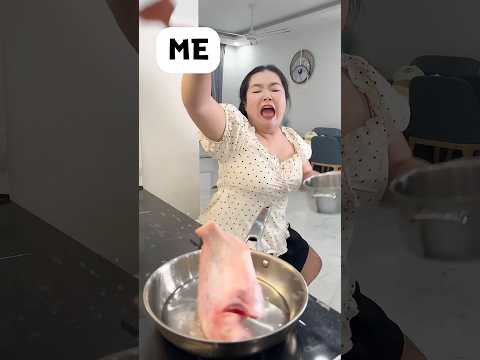 Me Vs My Mom When Cooking Challenge 🔥 #funny #shorts thumbnail