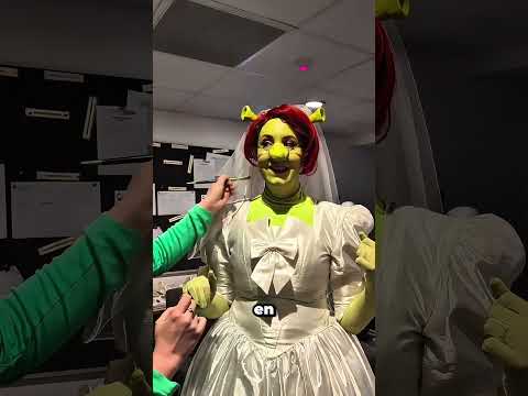La transformation de la princesse Fiona en 2 minutes thumbnail