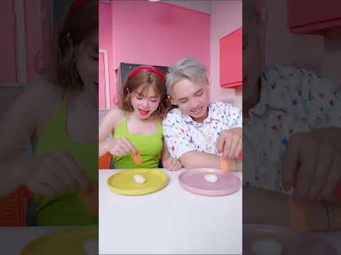 How to eat sushi without wasting anything! 🥰 🍣 🥢 #taihoa #viral #shorts thumbnail