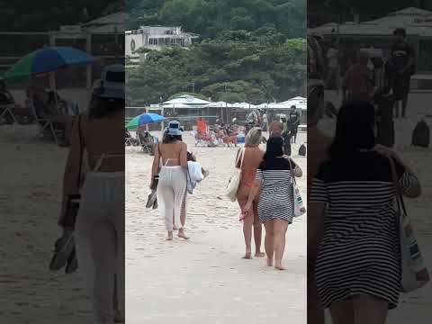 🇧🇷 Copacabana Beach An Amazing Day thumbnail