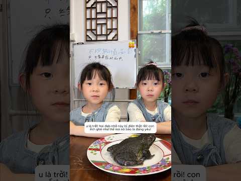 Hai cô con gái nghịch ngợm không sợ hình  phạt của mẹ thumbnail