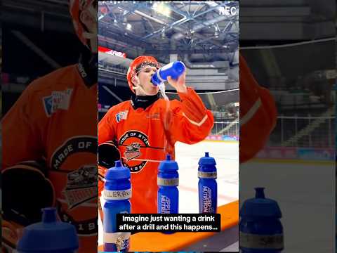 The joy these ice hockey players bring us is simply too much🤣🥅⛸️#NHL #hockey #honckeytiktoks #nhl thumbnail