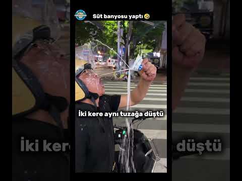 Aynı Tuzağa İki Kere Düştü ? Motorcuya Şaka Yapmak  #akımvideoları  #komikyorum #komikyorumlar thumbnail