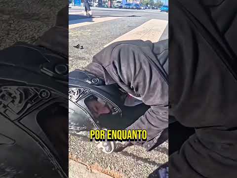 Motociclista Enfermeira Viu O Acidente E Agiu Na Hora. thumbnail