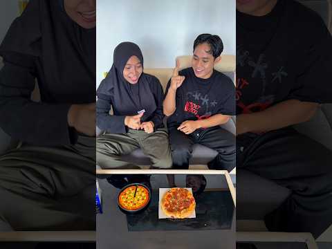 Rebutan jajan asli vs palsu #shorts #minivlog #comedy #bocilwargads #maspreman #sidoii thumbnail