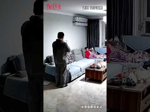 🇨🇳 母亲病理报告确诊良性，儿子喜极而泣重见晴天 🇬🇧 Son Weeps with Joy After Mother's Pathology Is Benign thumbnail