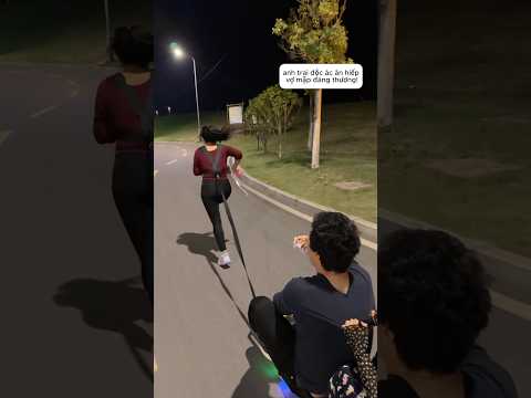 Cô gái mập kéo theo người chồng của mình thumbnail