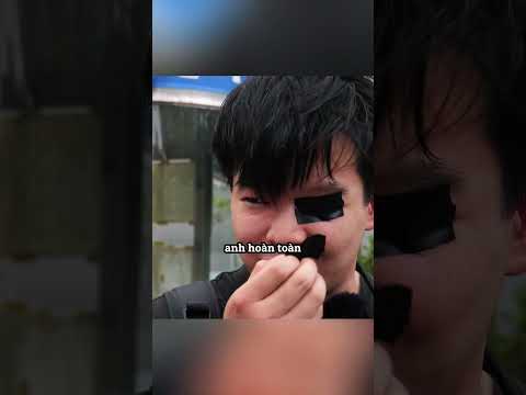 Chàng trai vô tình thử nghiệm lòng nhân ái của con người ❤️ thumbnail