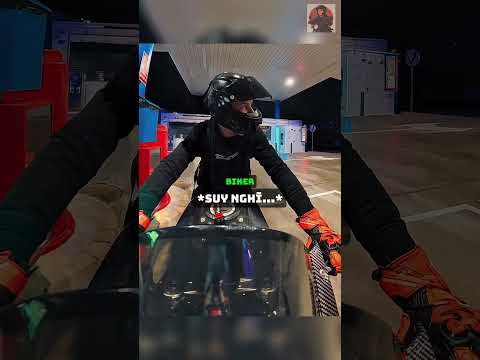 Biker đã sống hướng nội kể từ đó! @deivsrb    #shorts thumbnail