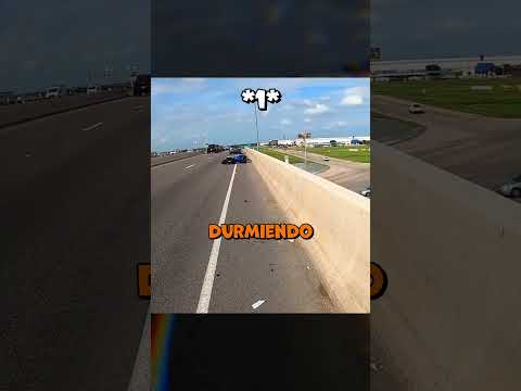 La caída de motociclista más inesperada? #bike #moto #bikelover thumbnail