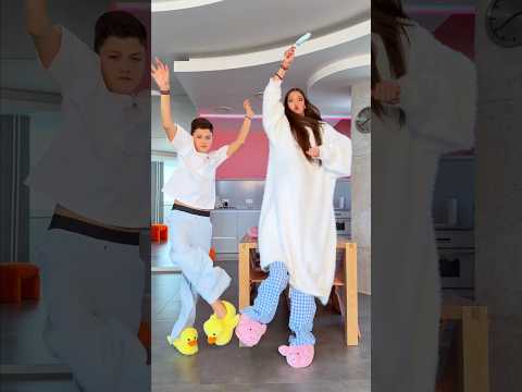 BTS? ??@_miss_tais_ @markchirkin #familyfirst thumbnail