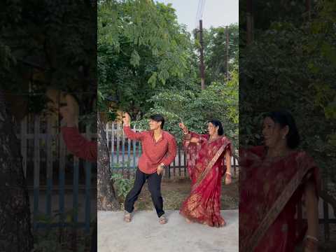 Bangles New Trending Dance ? #viralshort #trendingshorts thumbnail