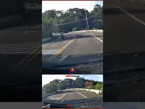 【車禍影片】已經兩次遇到摩托車了，希望這次還是能夠無肇責 thumbnail