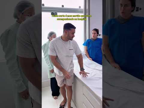 Meu marido me acompanhando no hospital... thumbnail